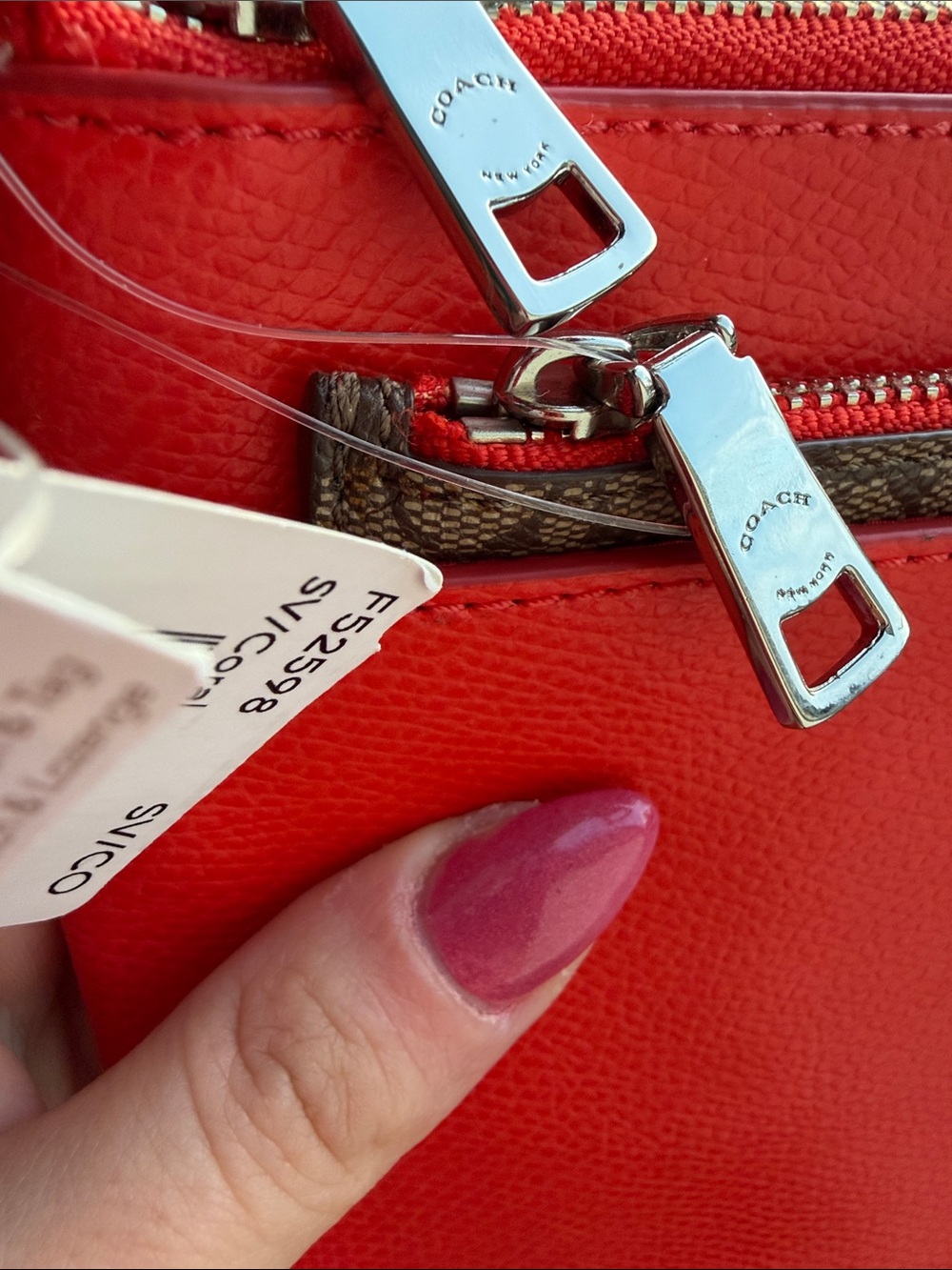 Coach F52598 Leather Pop Pouch Wristlet Clutch Coral NWT - Picture 7 of 10